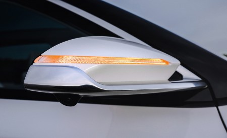 2022 Chrysler Airflow Concept Mirror Wallpapers 450x275 (35)