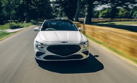 2022 Genesis G70 Shooting Brake UK version Front Wallpapers 450x275 (8)