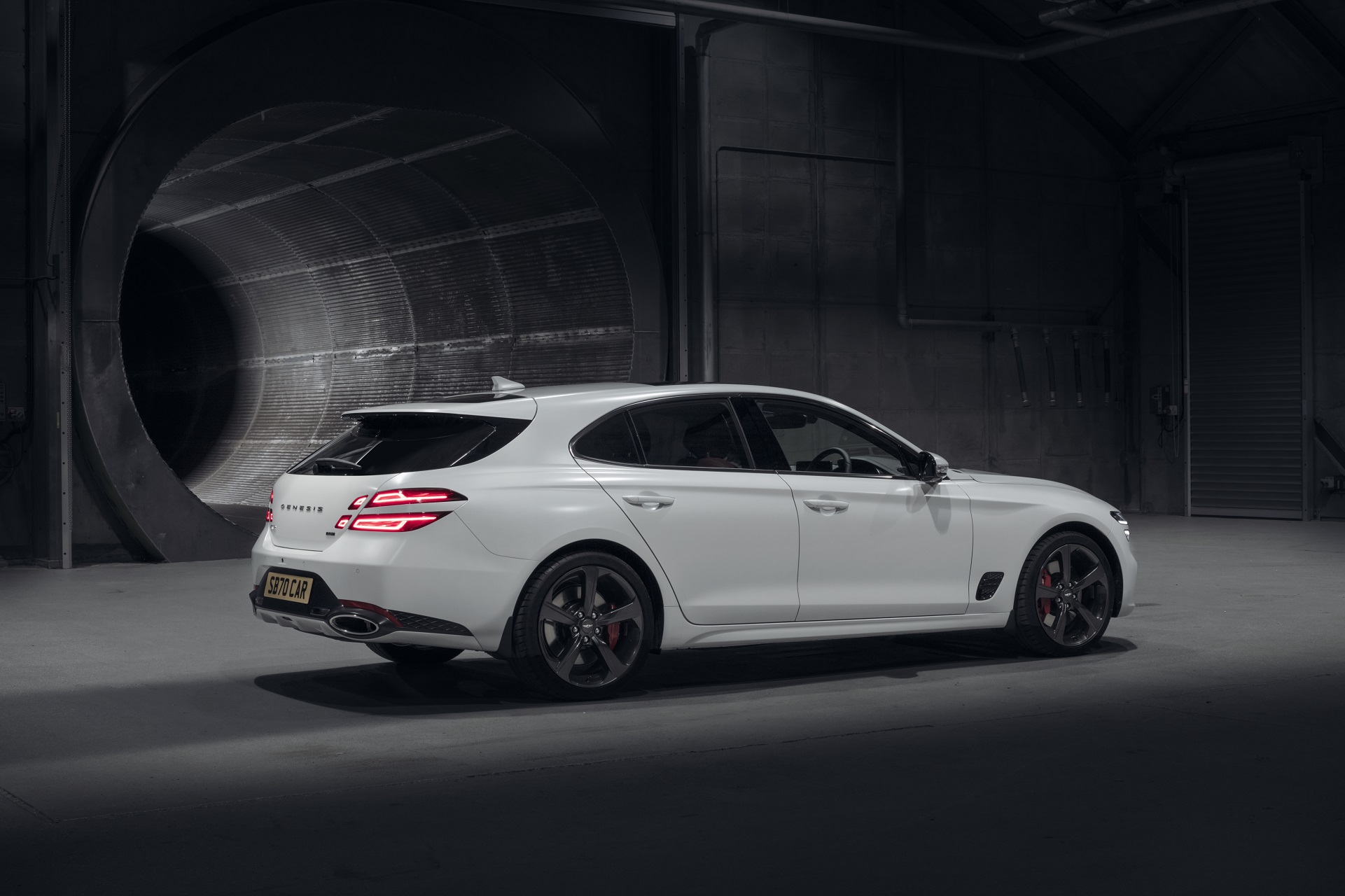 2022 Genesis G70 Shooting Brake UK version Rear Three-Quarter Wallpapers (15)