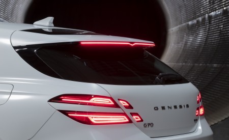 2022 Genesis G70 Shooting Brake UK version Tail Light Wallpapers 450x275 (23)