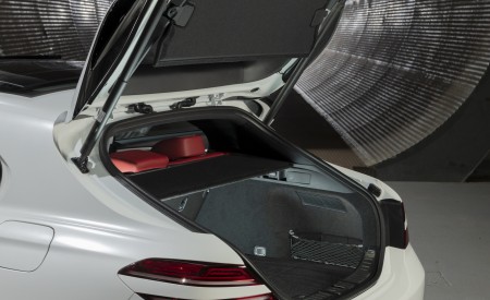 2022 Genesis G70 Shooting Brake UK version Trunk Wallpapers 450x275 (24)