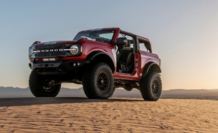 2022 Hennessey VelociRaptor 400 Bronco Front Three-Quarter Wallpapers 450x275 (7)