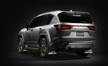 2022 Lexus LX 600 OFFROAD JAOS Rear Three-Quarter Wallpapers 450x275 (9)