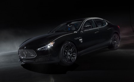 2022 Maserati Ghibli Fragment Special Edition Front Three-Quarter Wallpapers 450x275 (2)