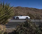 2022 Mercedes-AMG SL 55 4Matic+ (US-Spec) Side Wallpapers 150x120 (43)