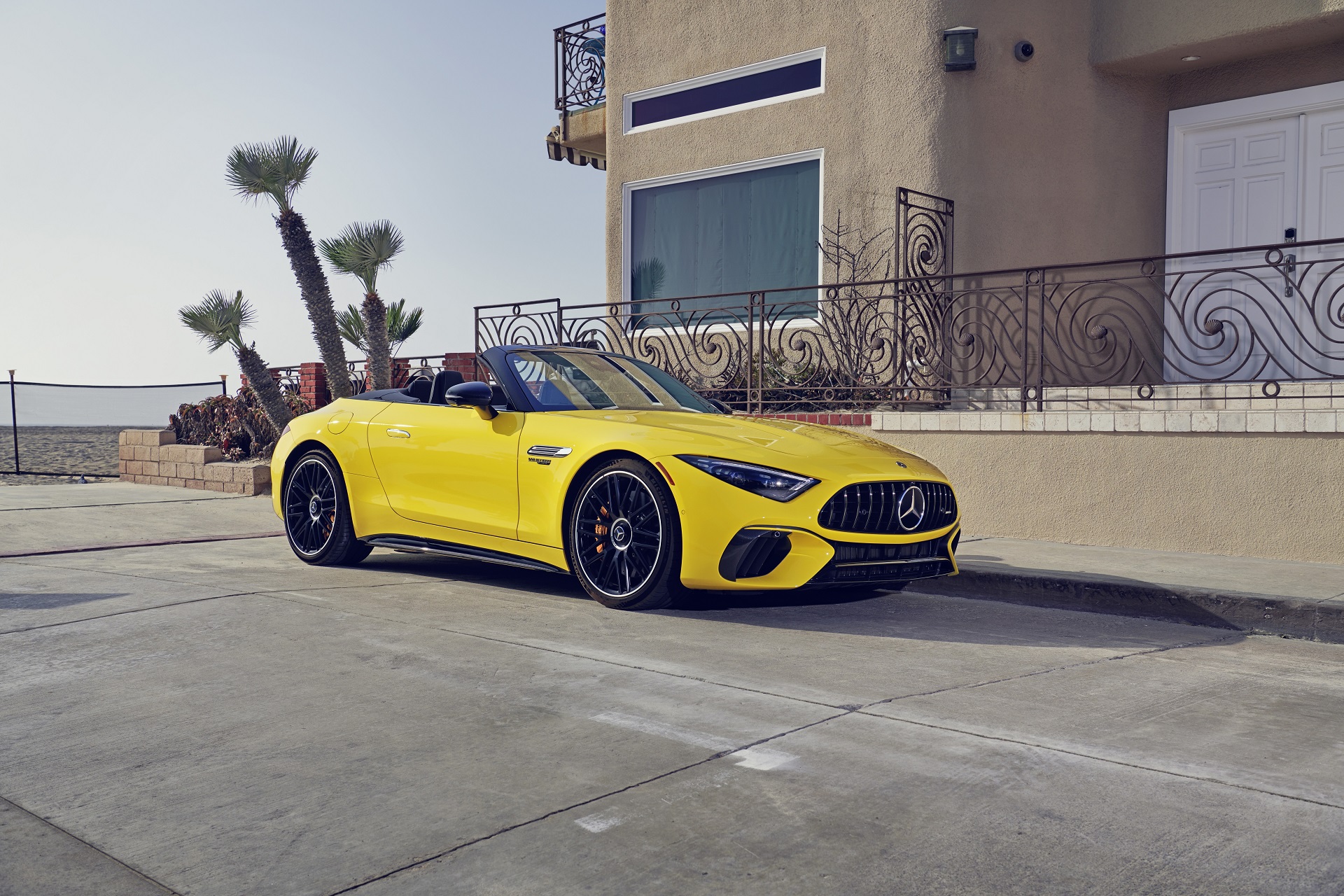 2022 Mercedes-AMG SL 63 4Matic+ (US-Spec) Front Three-Quarter Wallpapers (9)