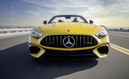 2022 Mercedes-AMG SL 63 4Matic+ US version Front Wallpapers 450x275 (3)