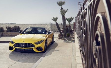 2022 Mercedes-AMG SL 63 4Matic+ US version Front Wallpapers 450x275 (13)