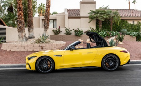 2022 Mercedes-AMG SL 63 4Matic+ US version Side Wallpapers 450x275 (15)