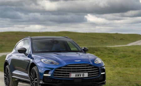 2023 Aston Martin DBX707 (Color: Plasma Blue) Front Wallpapers 450x275 (51)
