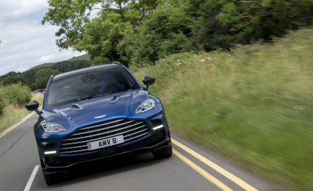 2023 Aston Martin DBX707 (Color: Plasma Blue) Front Wallpapers  450x275 (38)