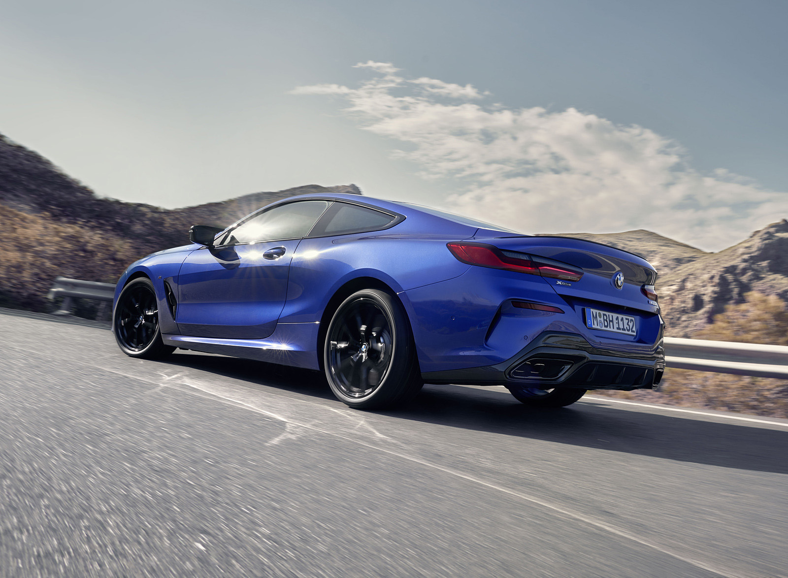 2023 BMW 8 Series Coupe Rear Three-Quarter Wallpapers (3)
