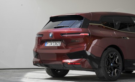 2023 BMW iX M60 Detail Wallpapers 450x275 (90)