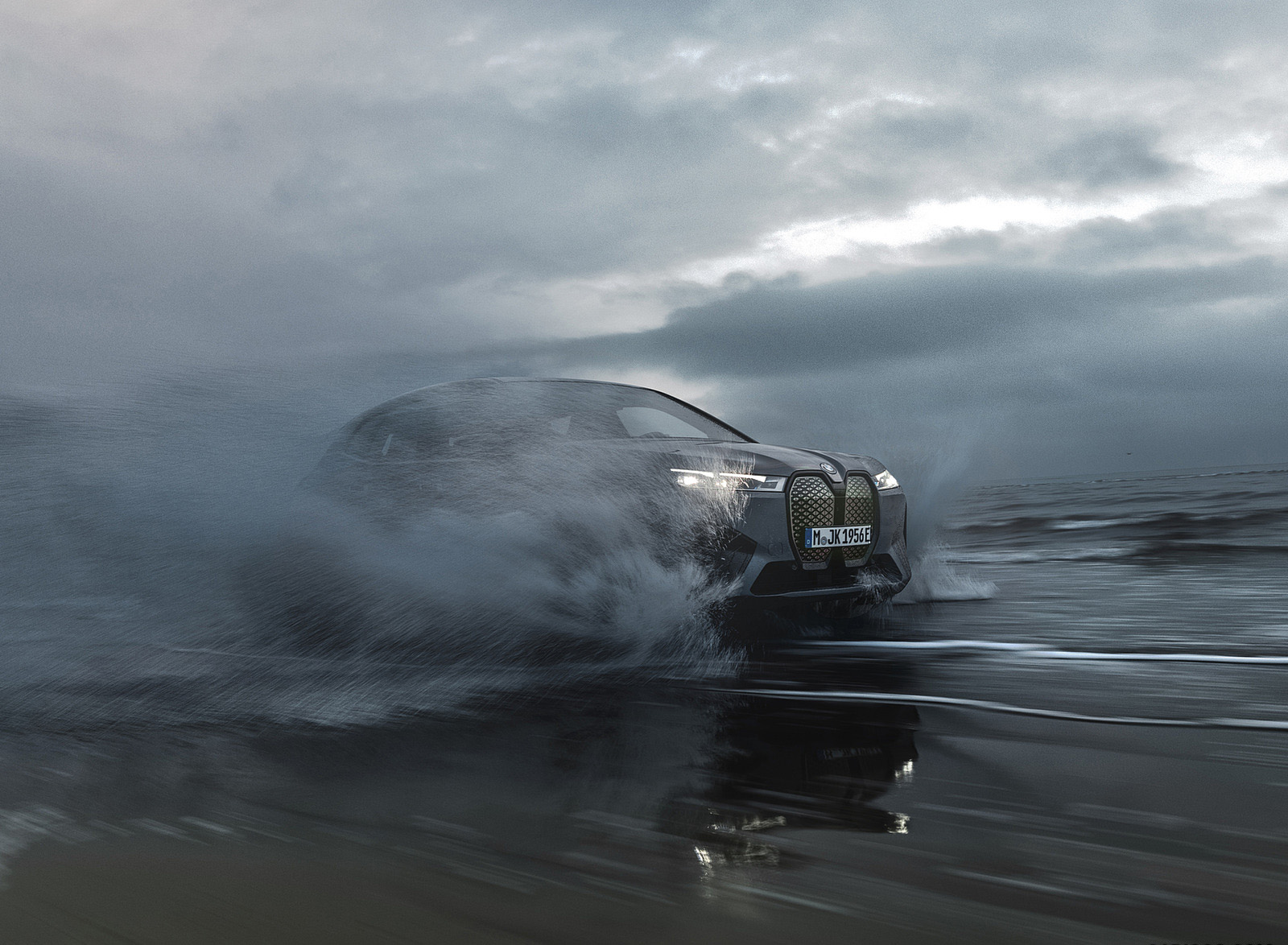 2023 BMW iX M60 Front Three-Quarter Wallpapers  (3)