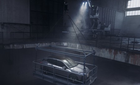 2023 BMW iX M60 Front Three-Quarter Wallpapers 450x275 (162)