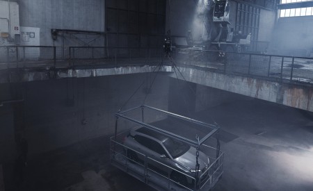 2023 BMW iX M60 Front Three-Quarter Wallpapers  450x275 (168)