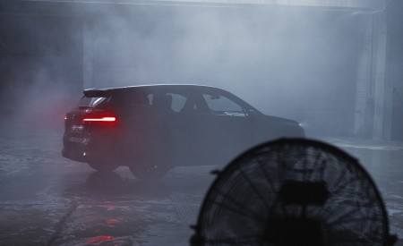 2023 BMW iX M60 Rear Three-Quarter Wallpapers  450x275 (172)