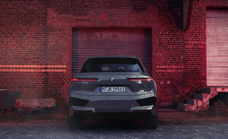 2023 BMW iX M60 Rear Wallpapers 450x275 (143)
