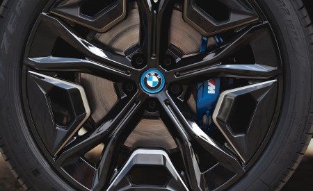 2023 BMW iX M60 Wheel Wallpapers 450x275 (39)