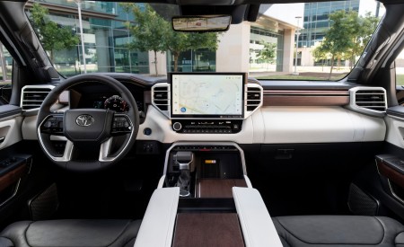 2023 Toyota Sequoia Capstone Interior Cockpit Wallpapers 450x275 (58)