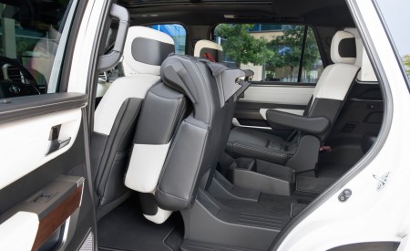 2023 Toyota Sequoia Capstone Interior Rear Seats Wallpapers 450x275 (90)