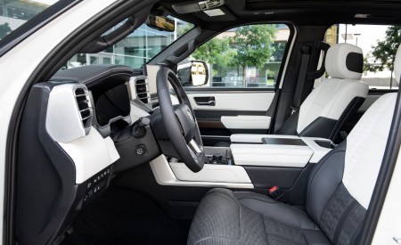 2023 Toyota Sequoia Capstone Interior Wallpapers 450x275 (83)