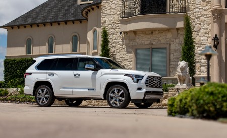 2023 Toyota Sequoia Capstone Side Wallpapers 450x275 (21)