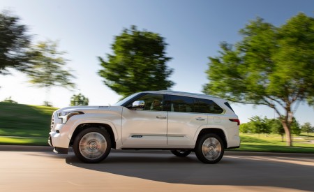 2023 Toyota Sequoia Capstone Side Wallpapers  450x275 (10)