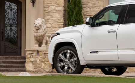 2023 Toyota Sequoia Capstone Wheel Wallpapers 450x275 (45)