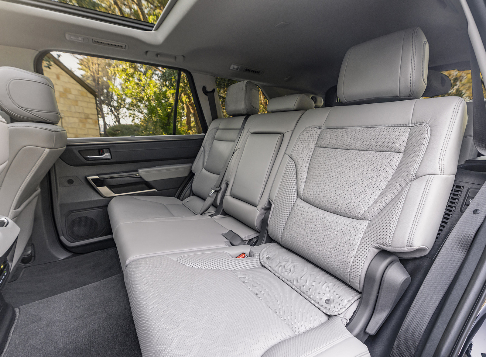 2023 Toyota Sequoia Limited Interior Rear Seats Wallpapers (10)
