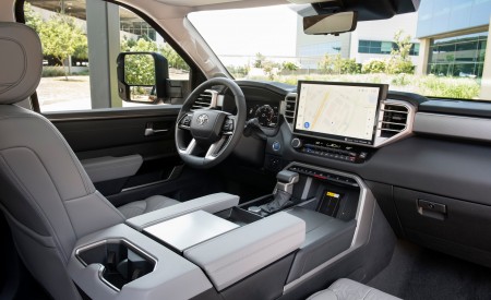 2023 Toyota Sequoia Limited Interior Wallpapers 450x275 (23)