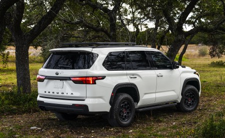 2023 Toyota Sequoia TRD Pro Rear Three-Quarter Wallpapers 450x275 (102)