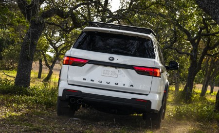 2023 Toyota Sequoia TRD Pro Rear Wallpapers 450x275 (103)