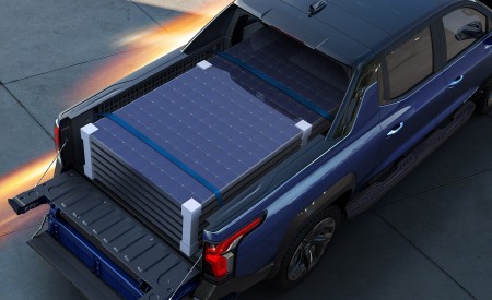 2024 Chevrolet Silverado EV RST Bed Wallpapers 450x275 (10)