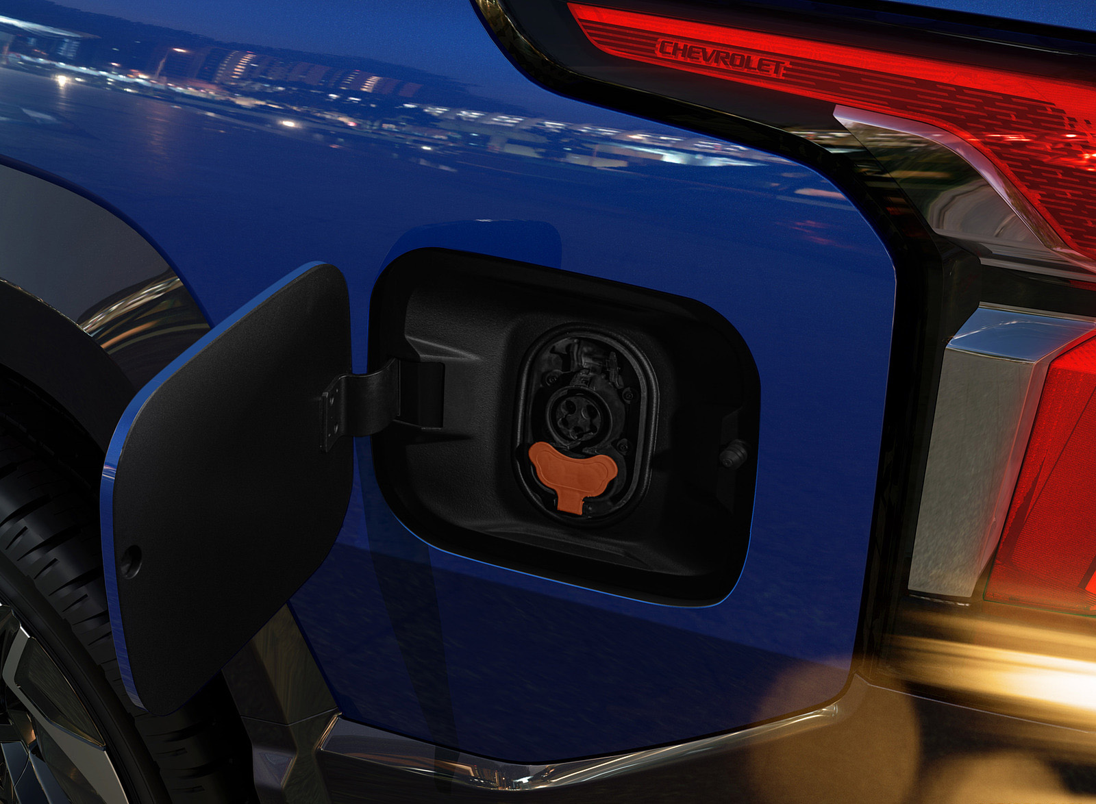 2024 Chevrolet Silverado EV RST Charging Connector Wallpapers (11)