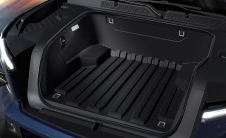 2024 Chevrolet Silverado EV RST Front Cargo Area Wallpapers 450x275 (13)