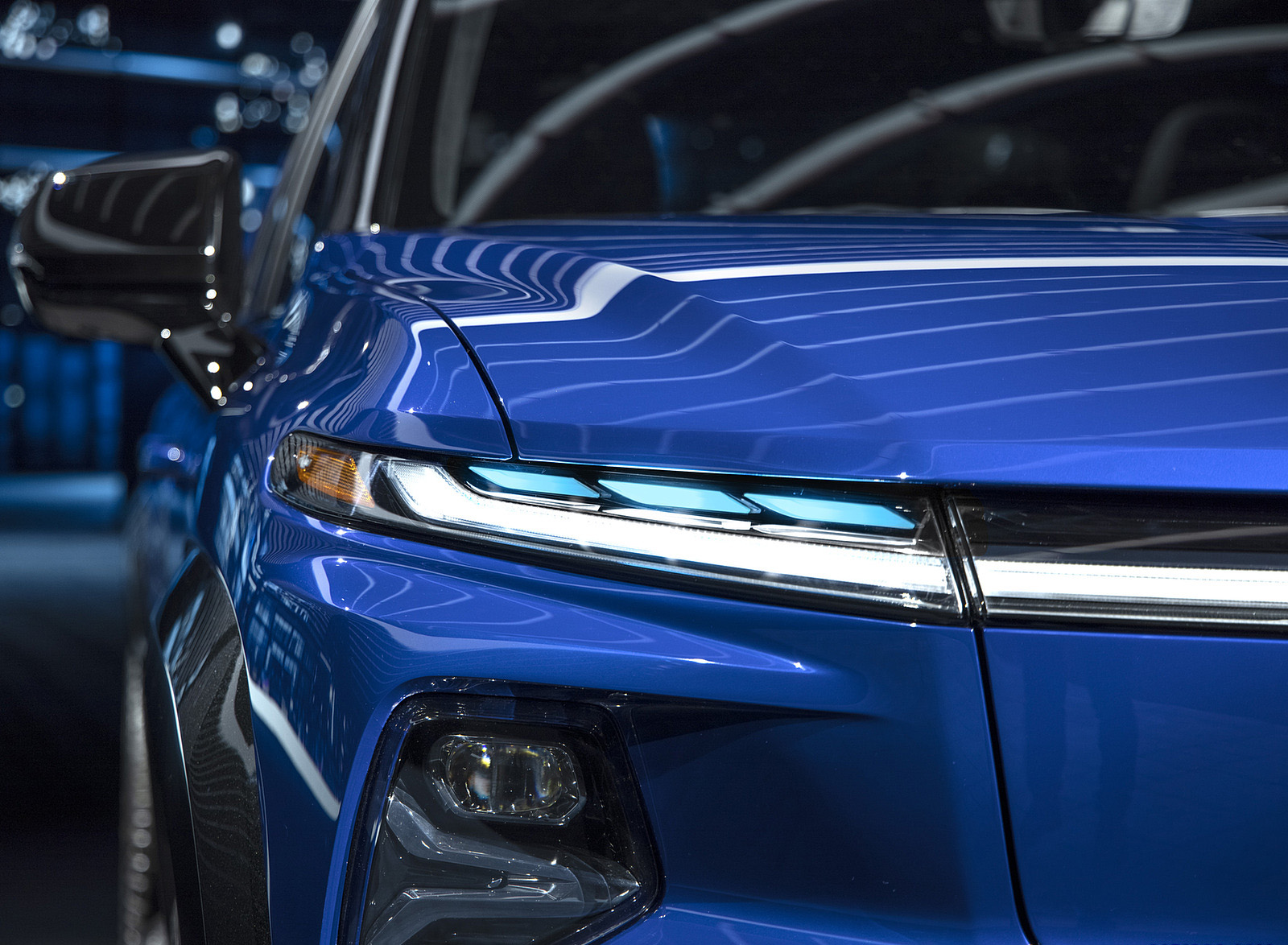 2024 Chevrolet Silverado EV RST Headlight Wallpapers (9)