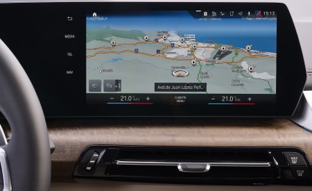 2022 BMW 2 Series 220i Active Tourer Central Console Wallpapers  450x275 (74)