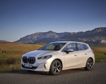 2022 BMW 2 Series 220i Active Tourer Front Three-Quarter Wallpapers 150x120 (35)