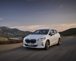 2022 BMW 2 Series 220i Active Tourer Front Three-Quarter Wallpapers 150x120 (9)