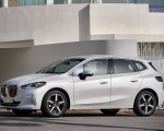 2022 BMW 2 Series 220i Active Tourer Front Three-Quarter Wallpapers 150x120 (43)