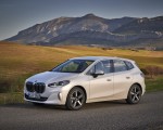 2022 BMW 2 Series 220i Active Tourer Front Three-Quarter Wallpapers 150x120 (36)