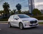 2022 BMW 2 Series 220i Active Tourer Front Three-Quarter Wallpapers 150x120 (26)