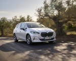 2022 BMW 2 Series 220i Active Tourer Front Three-Quarter Wallpapers 150x120 (12)