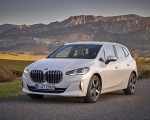 2022 BMW 2 Series 220i Active Tourer Front Three-Quarter Wallpapers 150x120 (37)