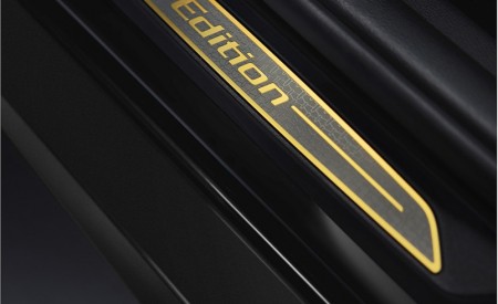 2022 BMW X2 GoldPlay Edition Door Sill Wallpapers 450x275 (57)