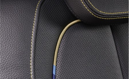 2022 BMW X2 GoldPlay Edition xDrive25e Interior Rear Seats Wallpapers 450x275 (50)