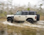 2022 Ford Bronco Everglades (Color: Desert Sand) Off-Road Wallpapers 150x120 (4)