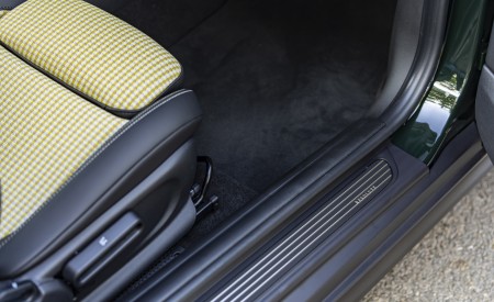 2022 Mini Cooper SE Resolute Edition Door Sill Wallpapers 450x275 (91)