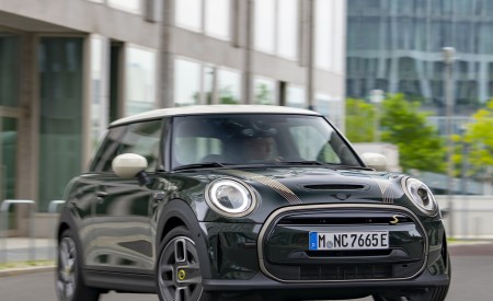 2022 Mini Cooper SE Resolute Edition Front Wallpapers 450x275 (46)